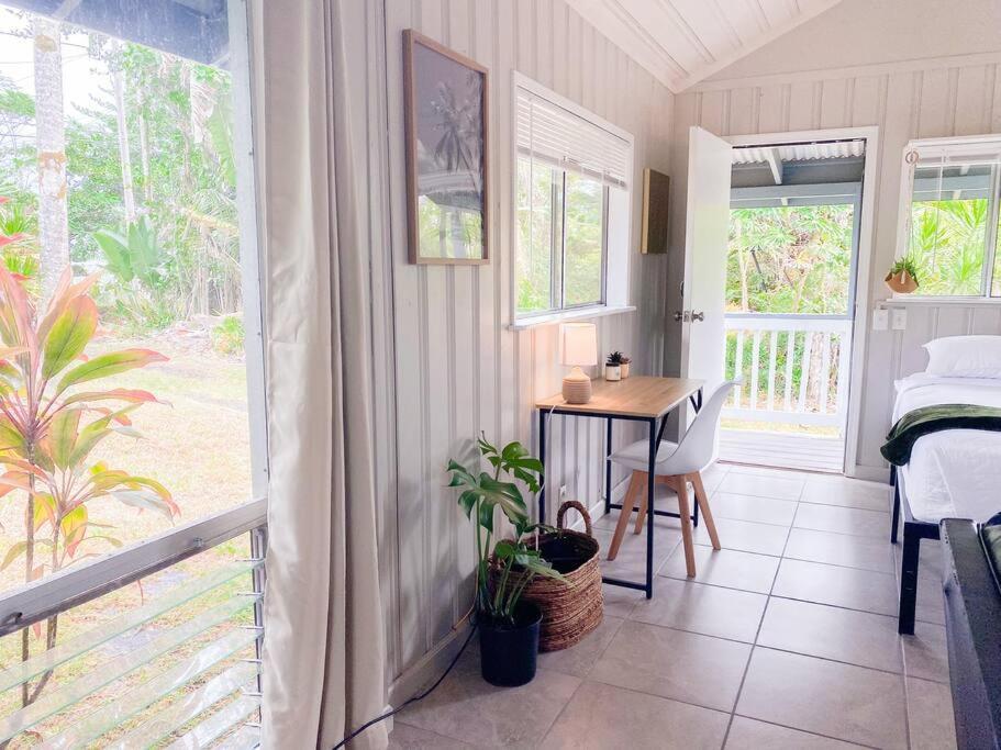 Monstera Bungalow, Spacious, King Bed, Big Kitchen Keaau المظهر الخارجي الصورة